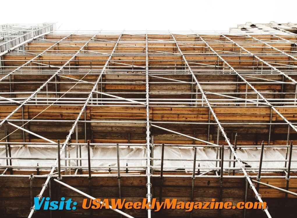 Scaffolding structures in San Francisco demonstrating how much scaffolding costs to rent in the city.