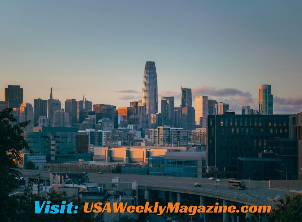 ity skyline of San Francisco with the San Francisco Examiner NYT building